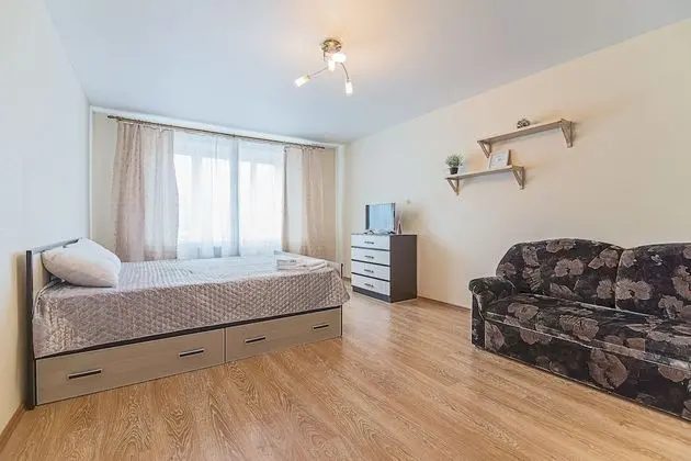 FlatHome24 metro Komendanskiy prospect - Öne Çıkan Resim