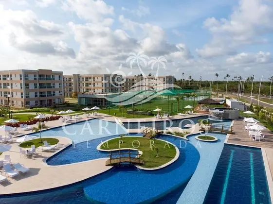 Flats no Muro Alto Club