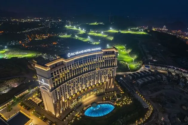 FLC Halong Bay Golf Club & Luxury Resort - Dış Mekan