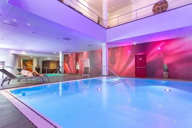 Fletcher Wellness - Hotel Helmond - Havuz