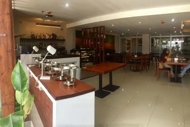 Fleur de Liz Tagbilaran