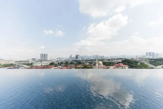 Flexus Signature by Luxury Suites Asia - Havuz