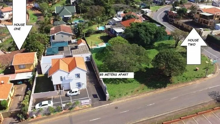 Flintstones Guest House Durban