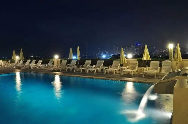 Flipper Lodge Hotel - Dış Mekan