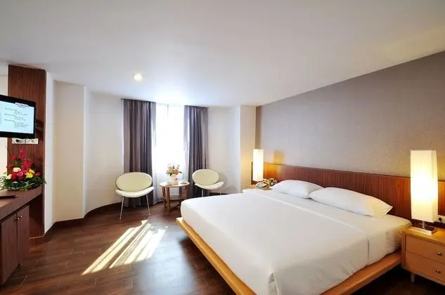 Flipper Lodge Hotel - Oda