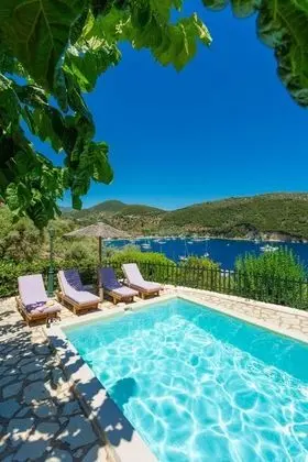 Villa Flisvos Large Private Pool Walk to Beach Sea Views A C Wifi - Oda