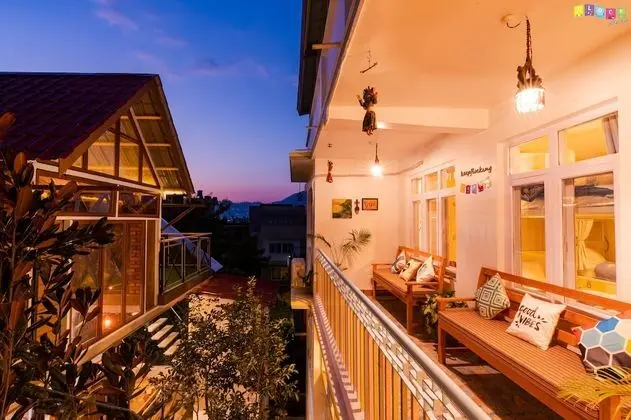 Flock Hostel Kathmandu - Dış Mekan