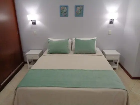 Flora Apartments - Oda