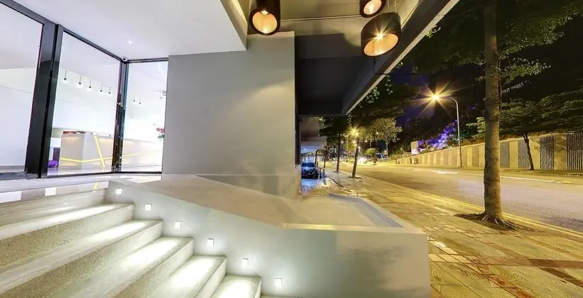 FLORA BY CROSSROADS HOTEL - Dış Mekan