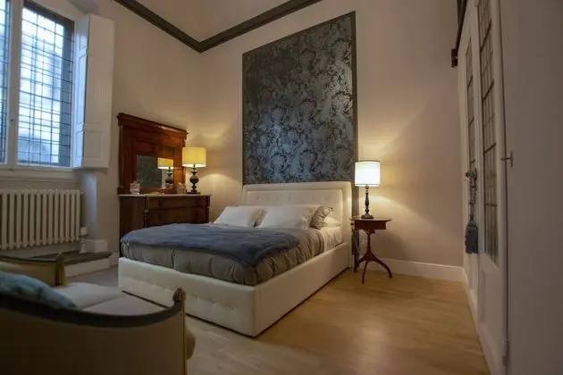 Flora Historical Luxury House - Öne Çıkan Resim