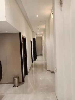 Hotel Flora Suites - İç Mekan