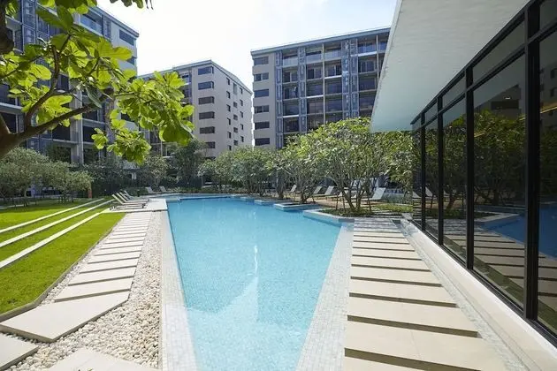 Floral · Blossom Sathorn Hospitality Bangkok - Havuz