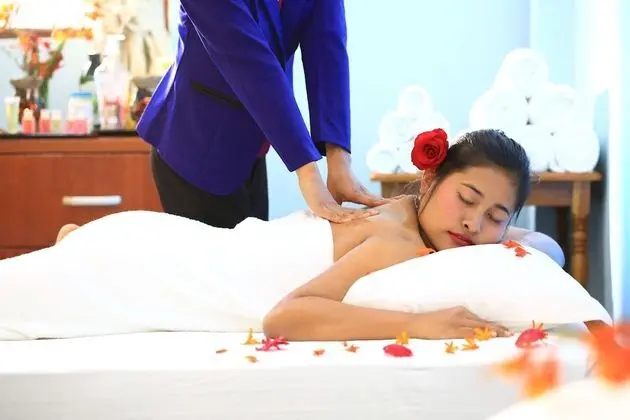 The Floral Breeze Hotel Mt.Victoria - Spa