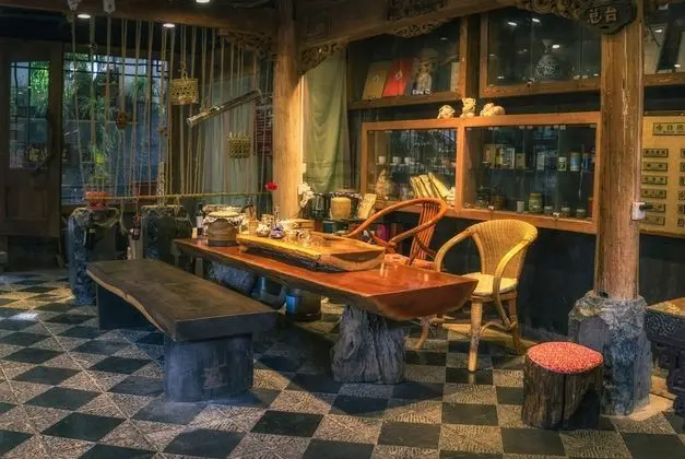 Floral Hotel Lijiang Gudao Boutique - Lobi