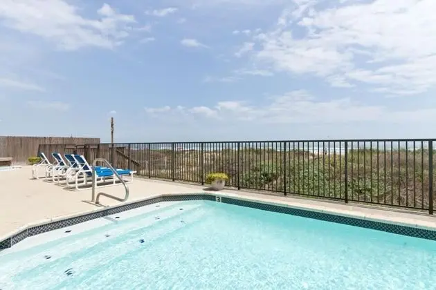 Florence by South Padre Condo Rentals - Havuz