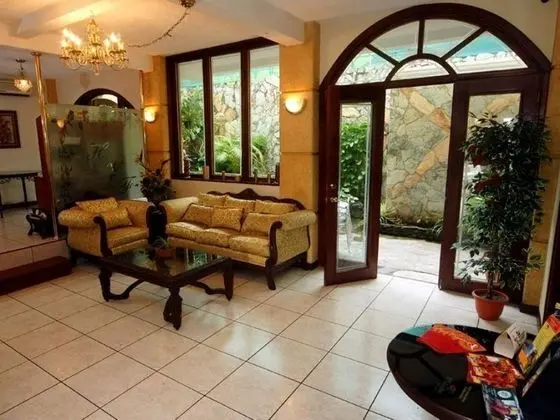 Villa Florencia San Benito