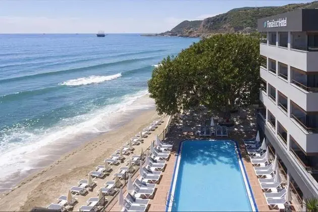 Floria Beach Hotel - Plaj