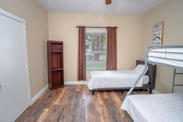 Florida St Nice Remodeled 3br/2ba Near Downtown - Oda