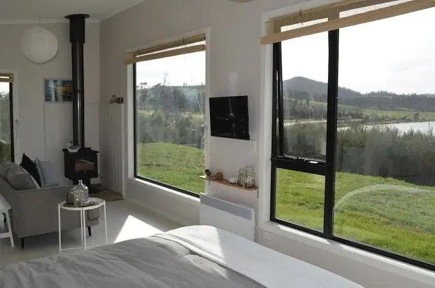 Flotsam Studio Accommodation - Oda