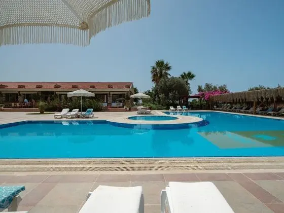 Flow Datça Surf & Beach Hotel - Havuz