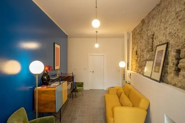 Flower Home - Öne Çıkan Resim