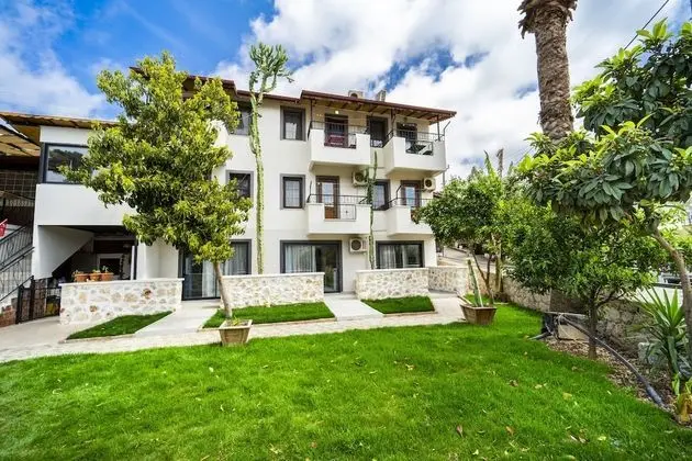 Flower Pension Hotel - Dış Mekan