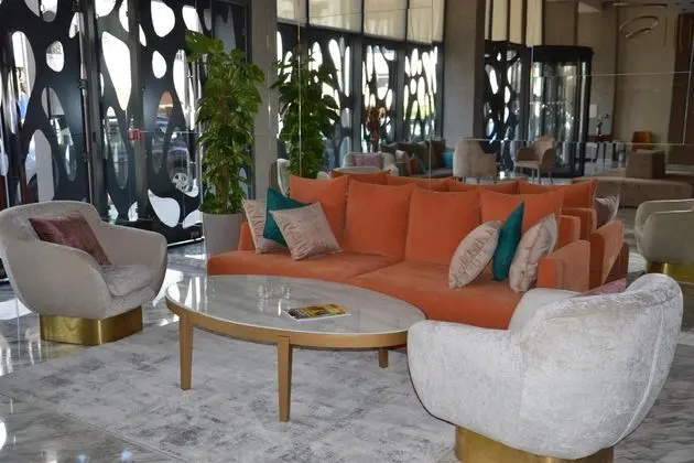 Flower Town Hôtel & Spa - Lobi