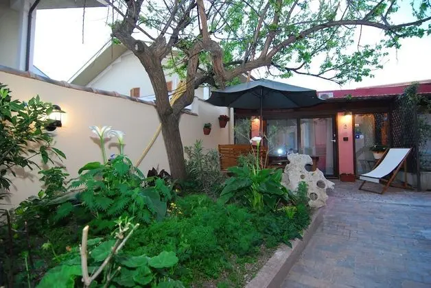 Flowery Inn Villa - Dış Mekan