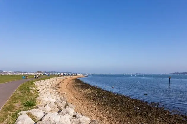 Flutes, Poole