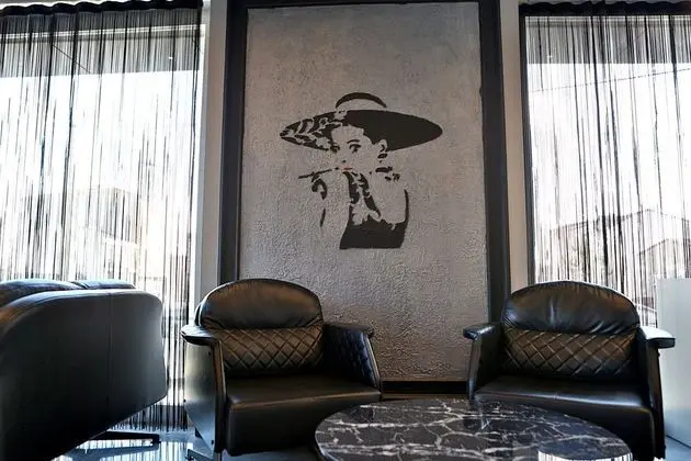 Fly And Stay Airport Hotel - Yerinde Yemek