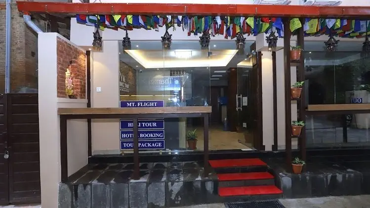Flying Yak Hotel - Dış Mekan