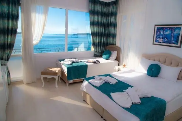 Foça Kumsal Hotel