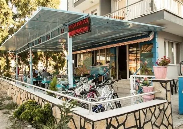 Foça Palas Pansiyon - Genel