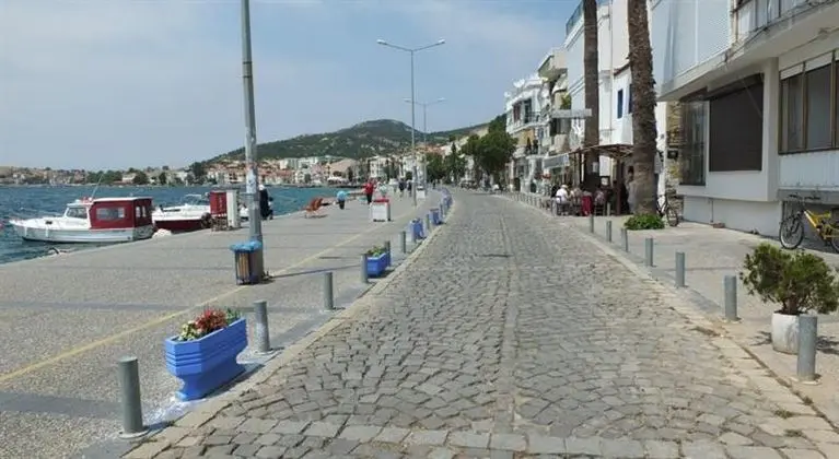 Foça Palas Pansiyon - Plaj