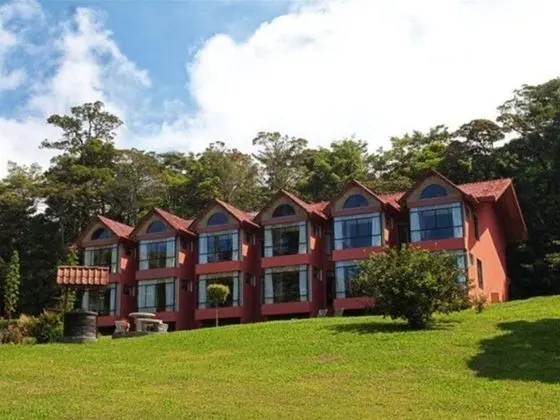 Fonda Vela 