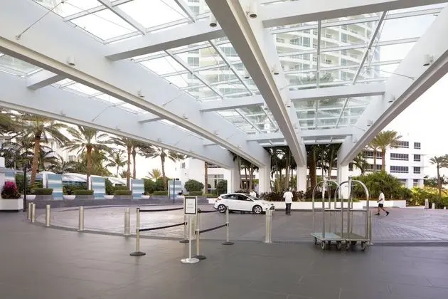 Fontainebleau Miami Beach Private Luxury Suites - Dış Mekan