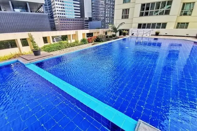Forbeswood Parklane - Havuz