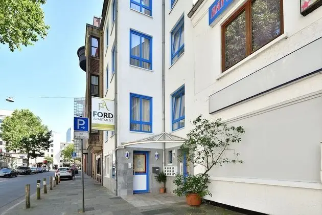 Ford Apartment
