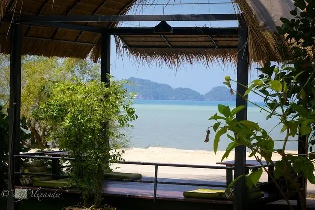 The Ford Sunset Beach Resort - Lobi