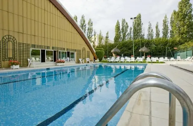 Forest Hill Meudon