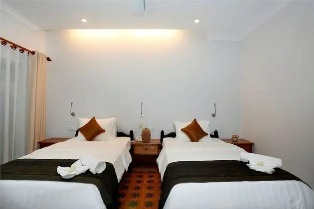Forest King Hotel - Oda