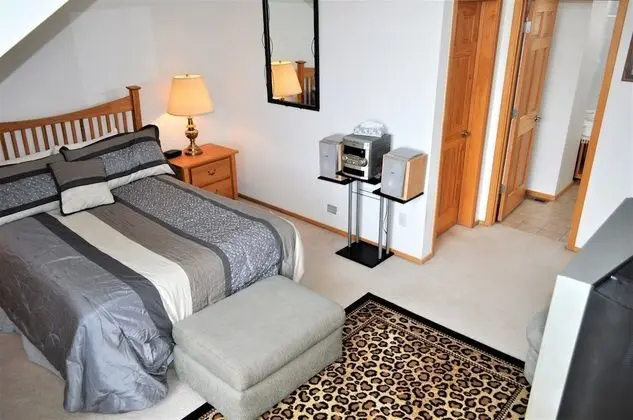 Forest Park 3 Bed 4 Bath Townhome - Oda