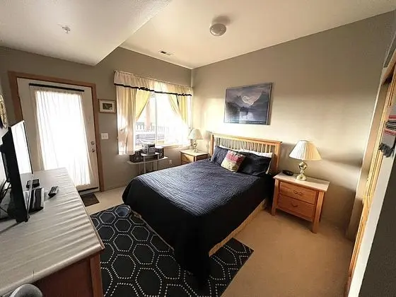 Forest Park 3 Bed 4 Bath Townhome - Öne Çıkan Resim