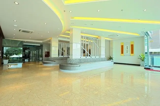 The Forest Hotel Pattaya - Lobi