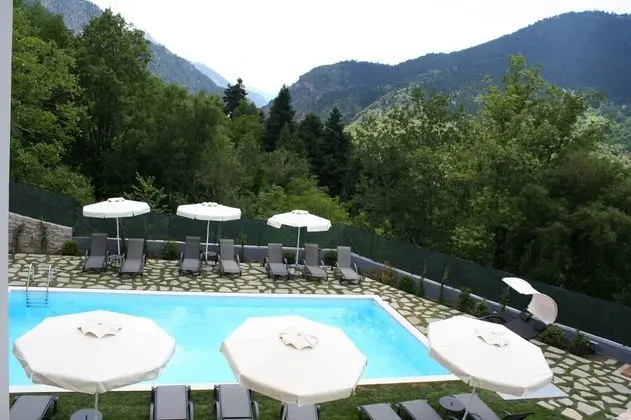 Forest Suites