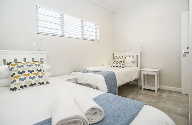 Fork West Apartments - Top Floor 2 - Oda