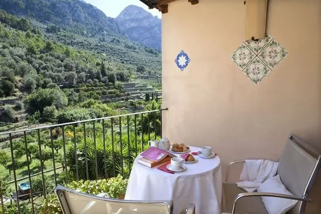 Fornalutx Petit Hotel
