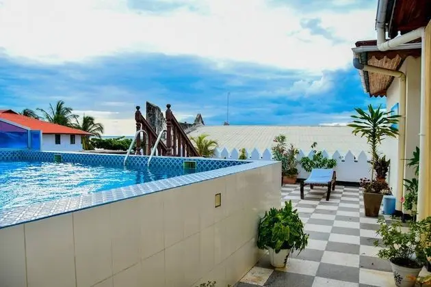 Forodhani Park Hotel