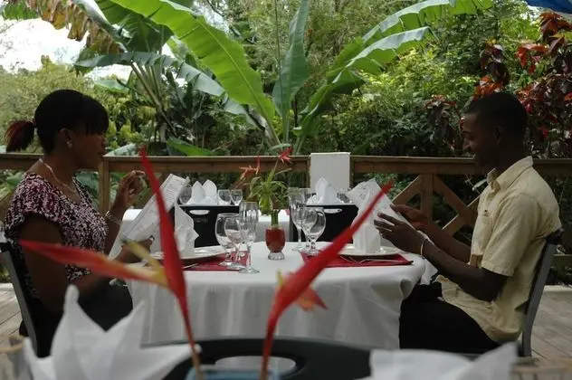 Forres Park Resort & Spa - Yerinde Yemek