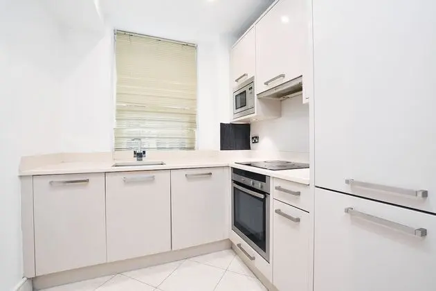 Forset Court Apartments - Mutfak